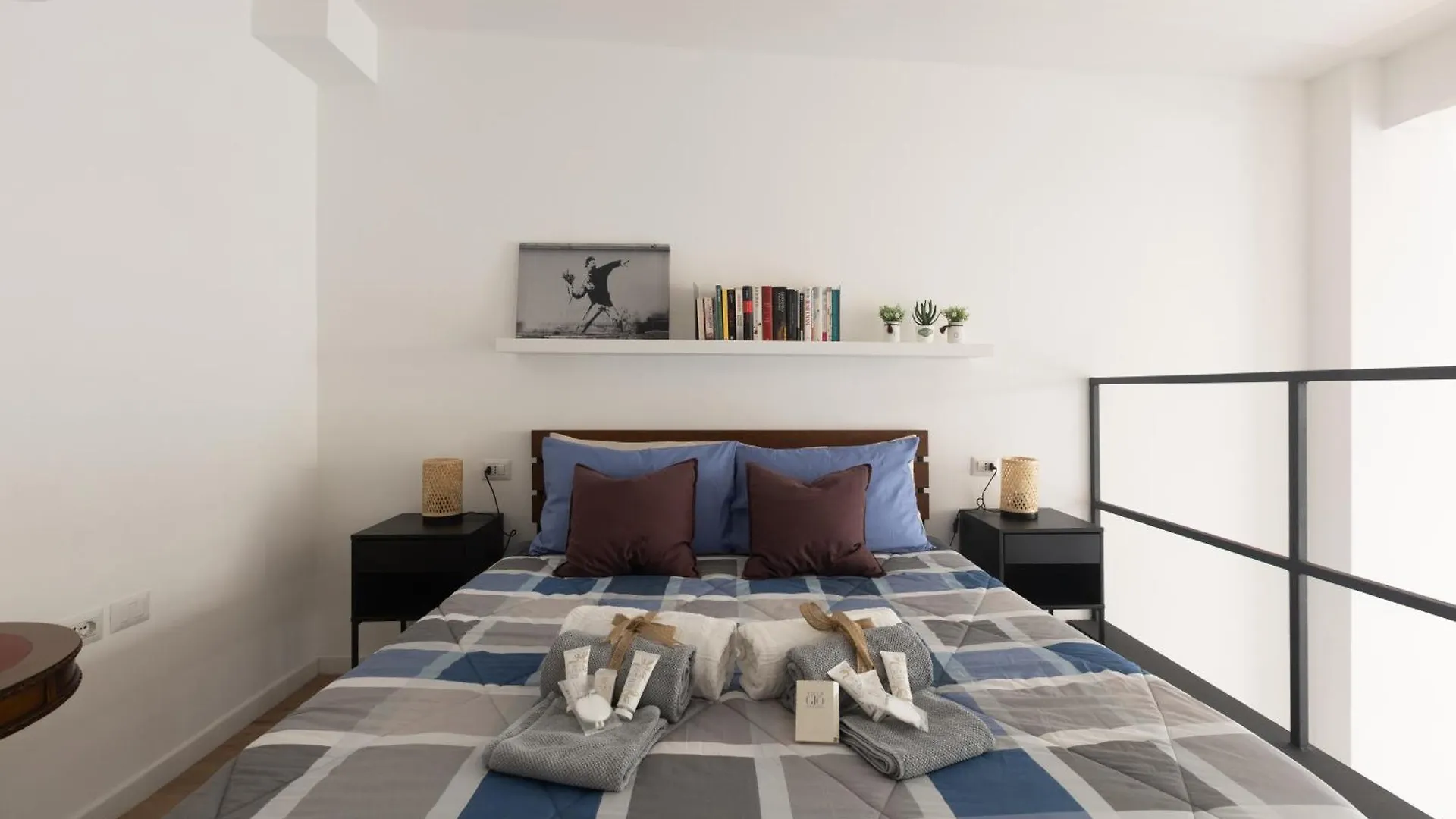 Ambrosia Home, Moderno Loft Tra Navigli E Bocconi Milano Tatil Evi