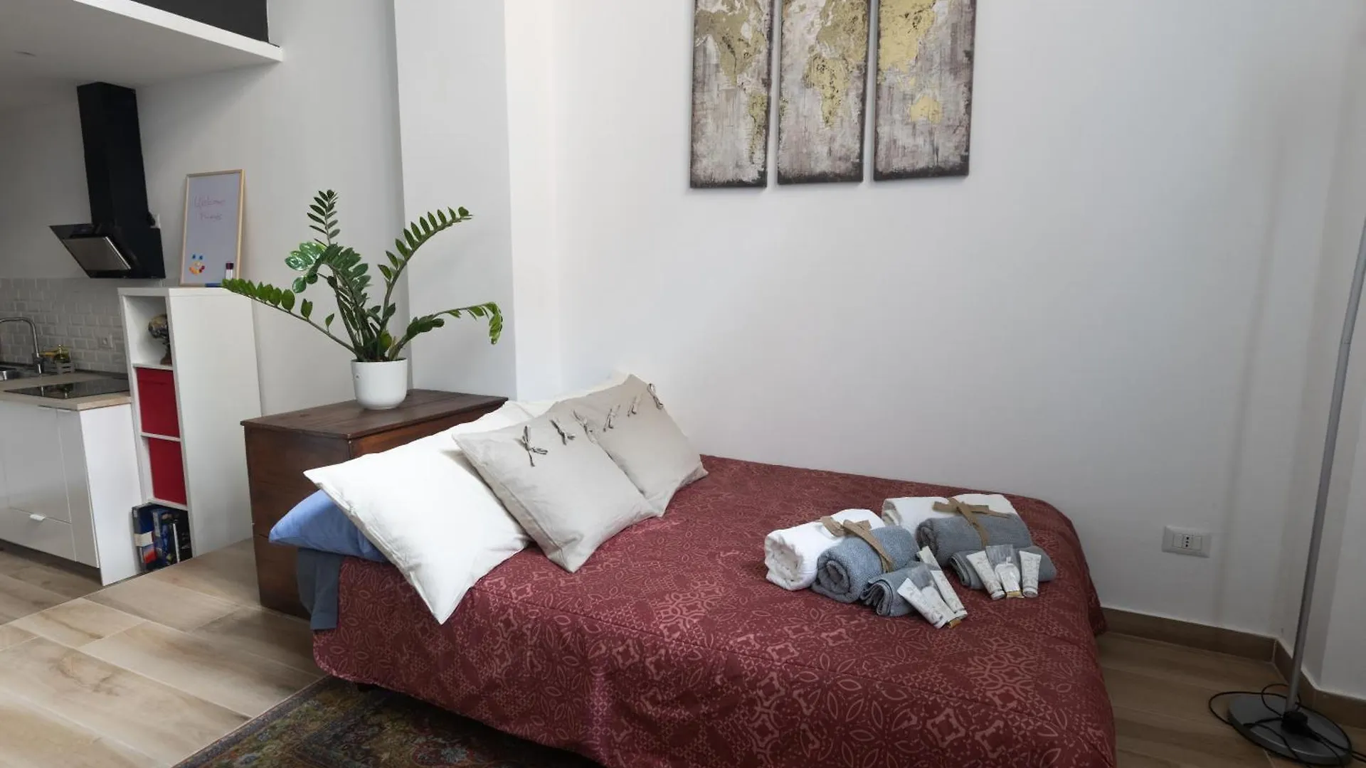Ambrosia Home, Moderno Loft Tra Navigli E Bocconi Milano 0*,